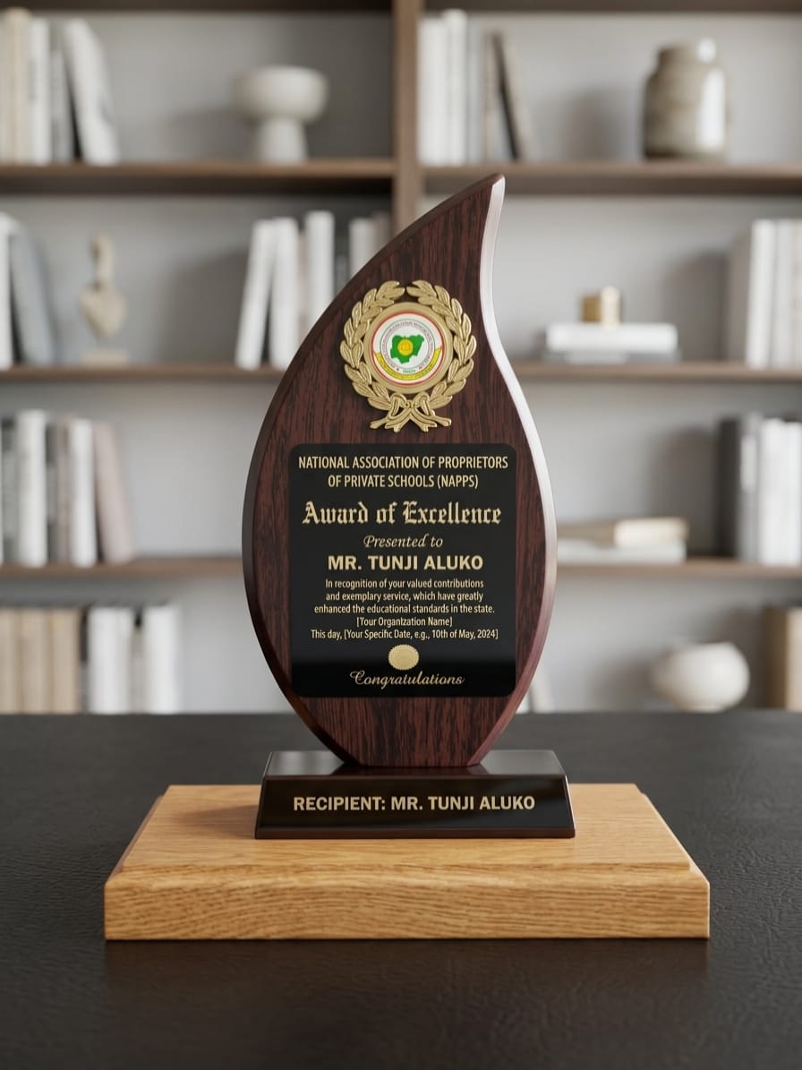 NAPPS Award of Excellence presented to Mr. Tunji Aluko
